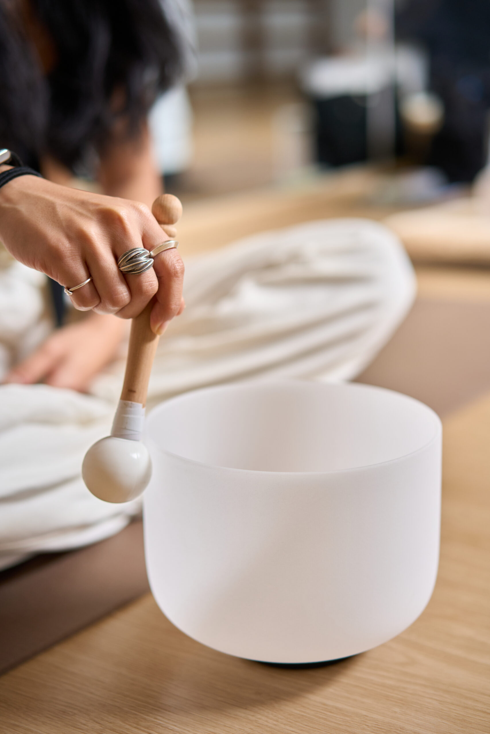 Full Chakra Set of 7 White Crystal Singing Bowls for Sound Healing - Image 8