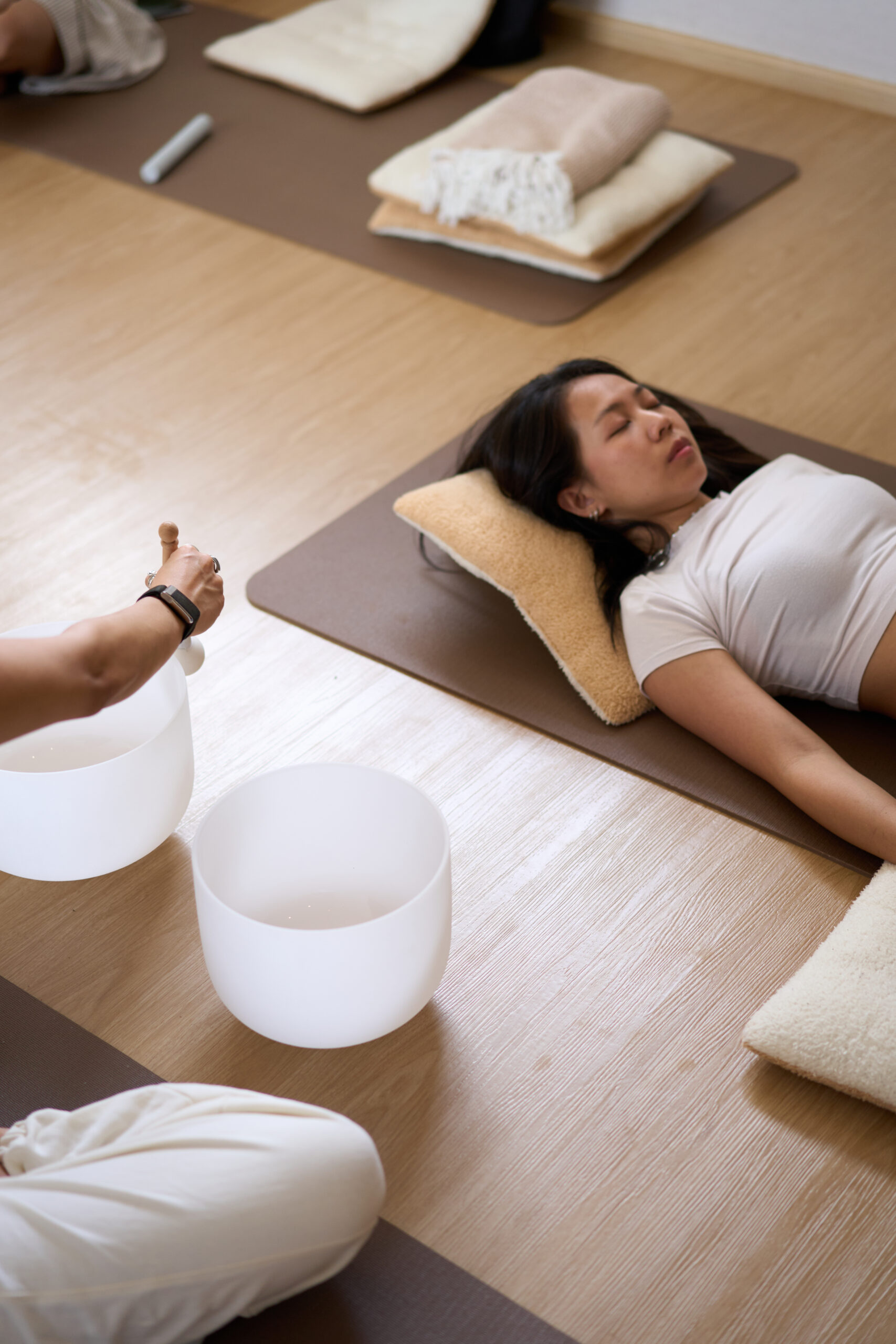 sound healing crystal bowls