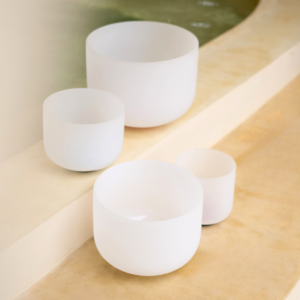 Medium set of 4 white Crystal Sound Bowls | 432Hz