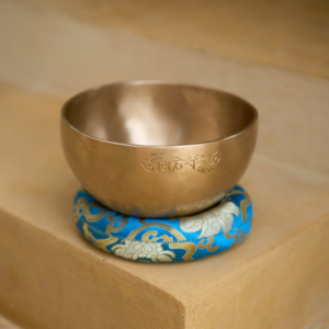 Full Moon Tibetan Bowl | Note A